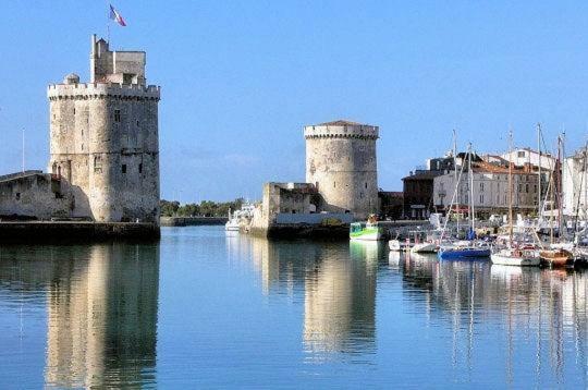 Maison De Charme A La Rochelle Croix-Chapeau المظهر الخارجي الصورة