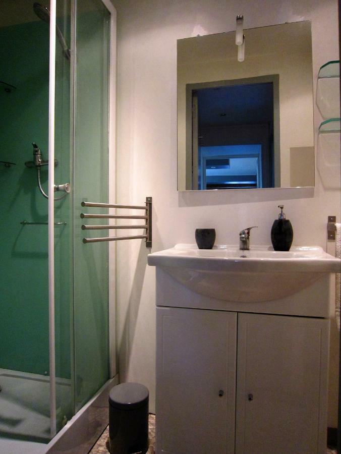 Maison De Charme A La Rochelle Croix-Chapeau المظهر الخارجي الصورة